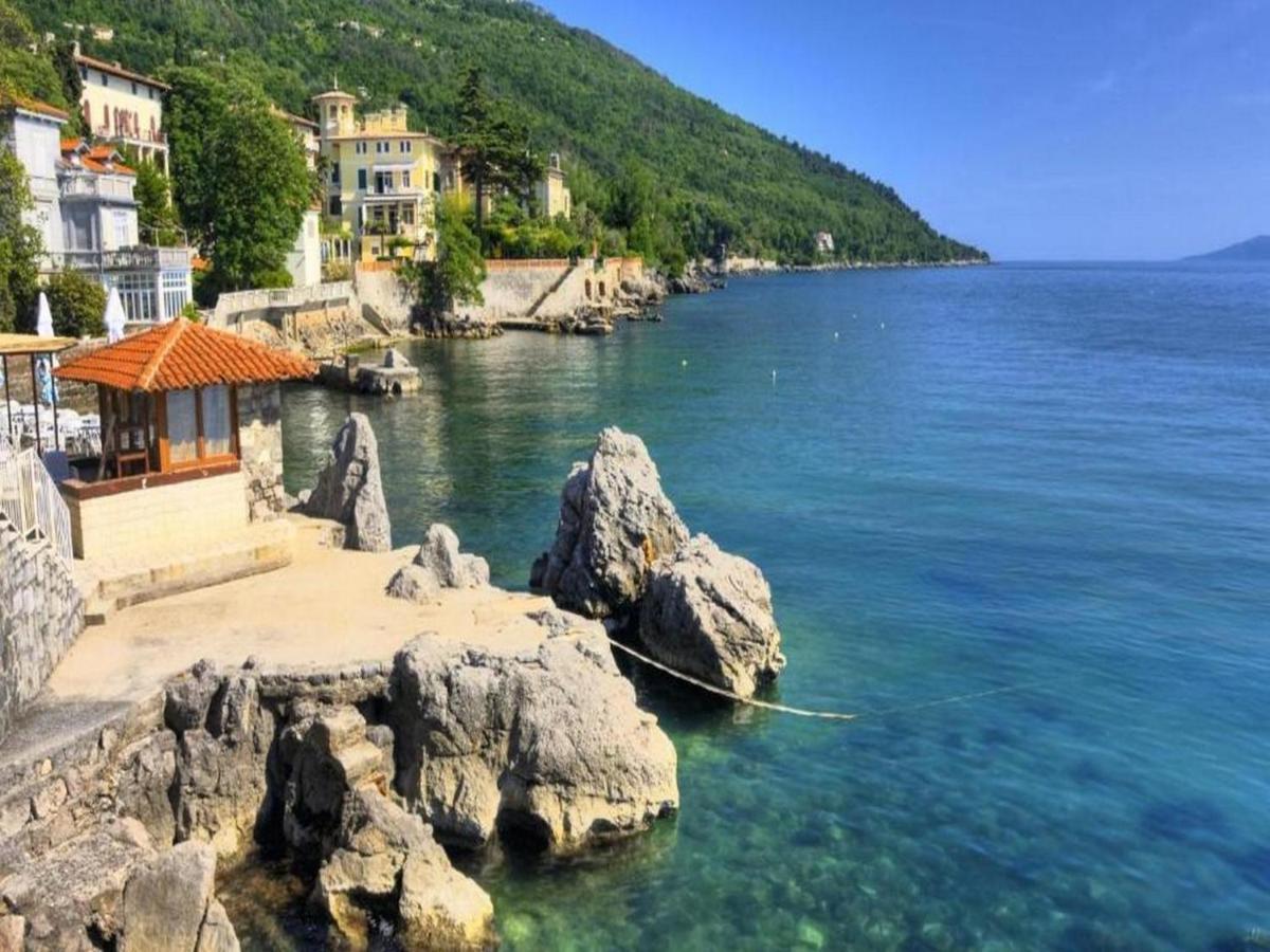 Apartment Sailor Ловран Екстер'єр фото